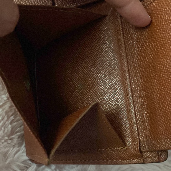 authentic louis vuitton wallet - Picture 8 of 8